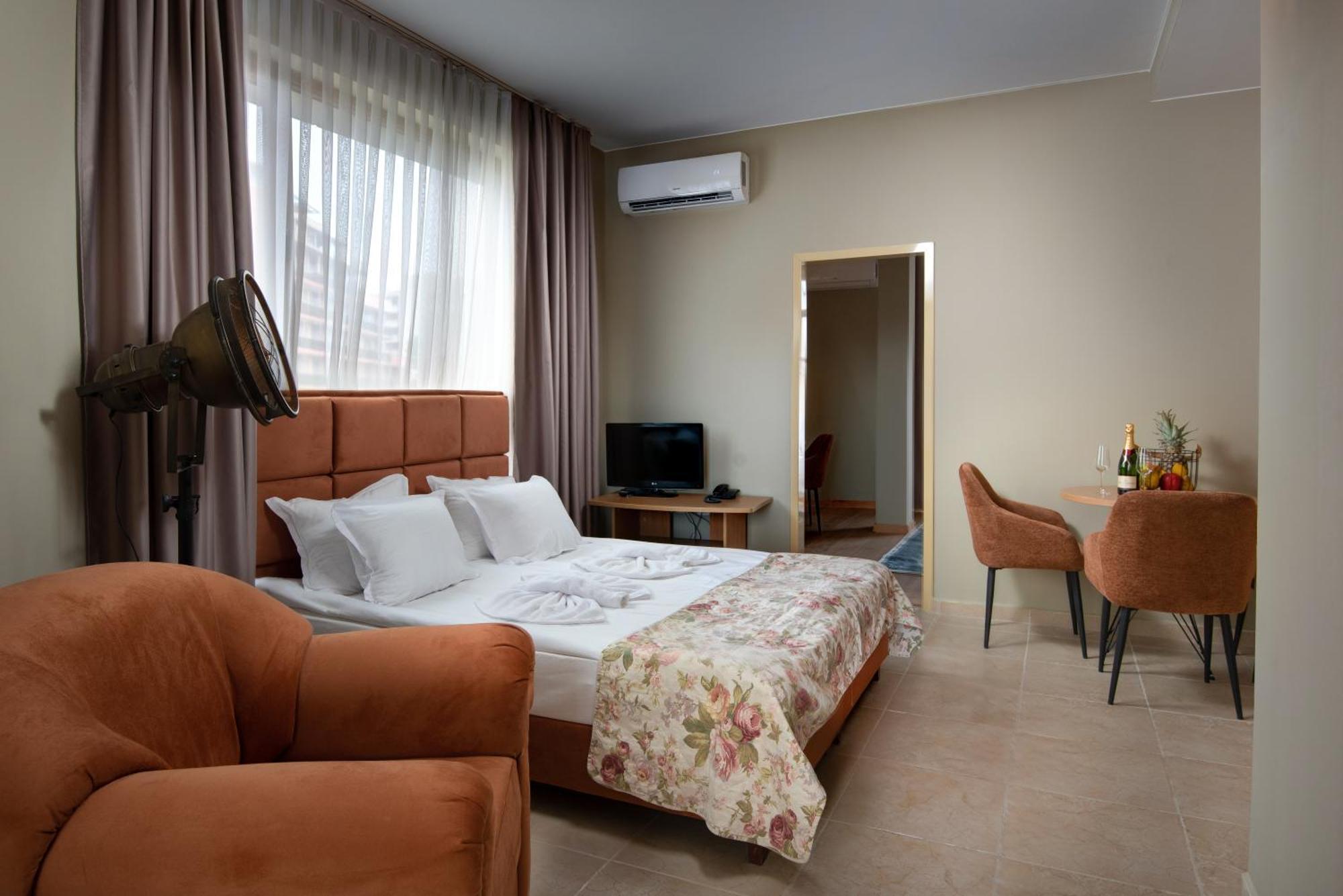 Hotel Avenue Pantai Sunny Luaran gambar